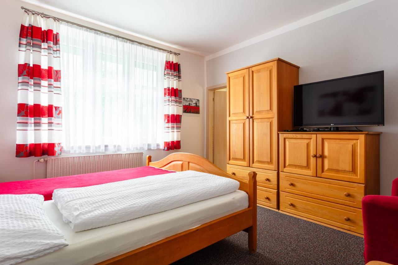 Penzion na Smetance Zlín Esterno foto